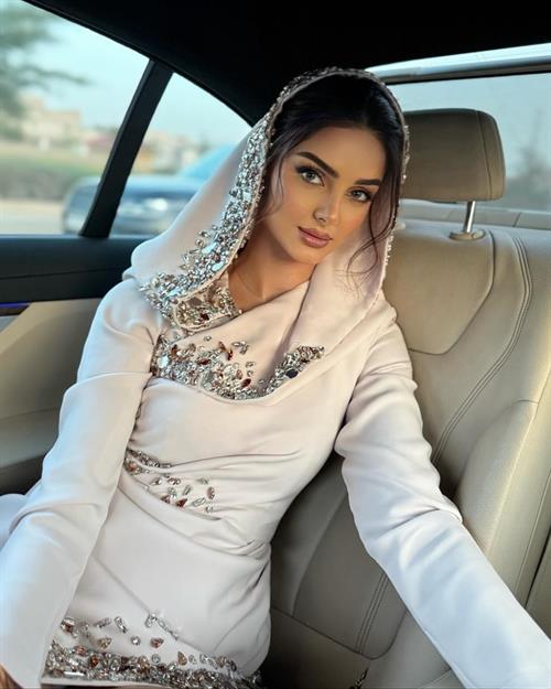 Mahlagha Jaberi Pictures Mahlagha Jaberi