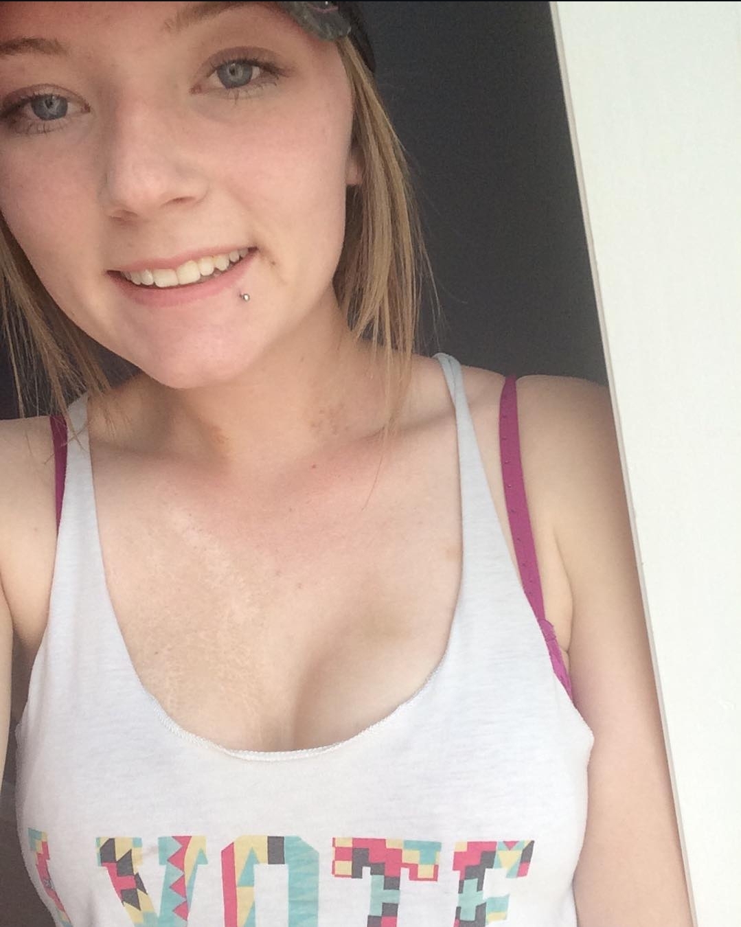 Jordin taking a selfie