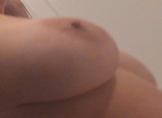 I like to show my Icelandic boobs, if you know me the  please ask me if you may touch them, I will say yes ?