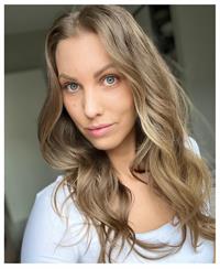 My Löfqvist taking a selfie