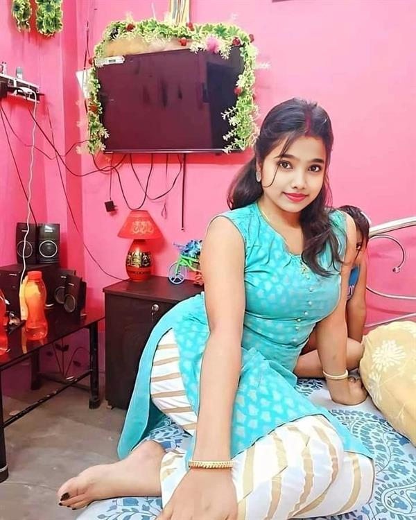 Small desi girl 
