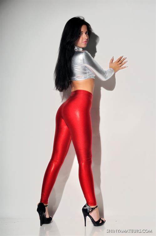 Marina E
