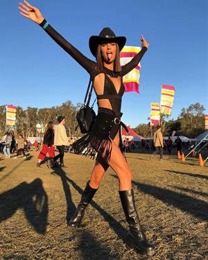 Elisha Herbert was born on June 25, 1999 in Sunshine Coast, Queensland, Australia. She is an actress, model and social media influencer, She also has a twin sister, Renee Herbert.