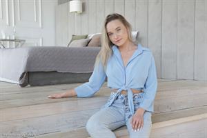 Olivia Myers Nude Pictures Olivia Myers