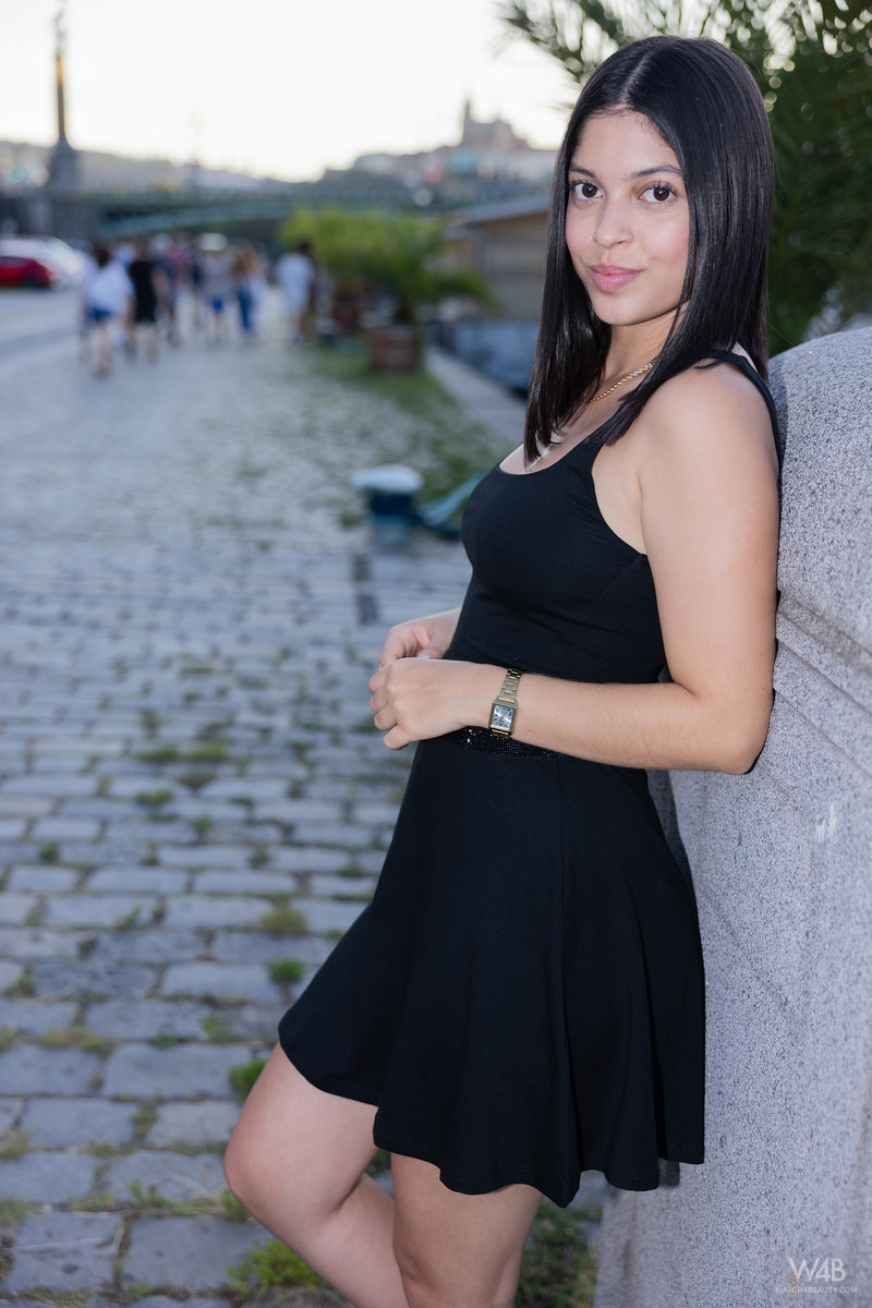 Gia Rosse: First Walk