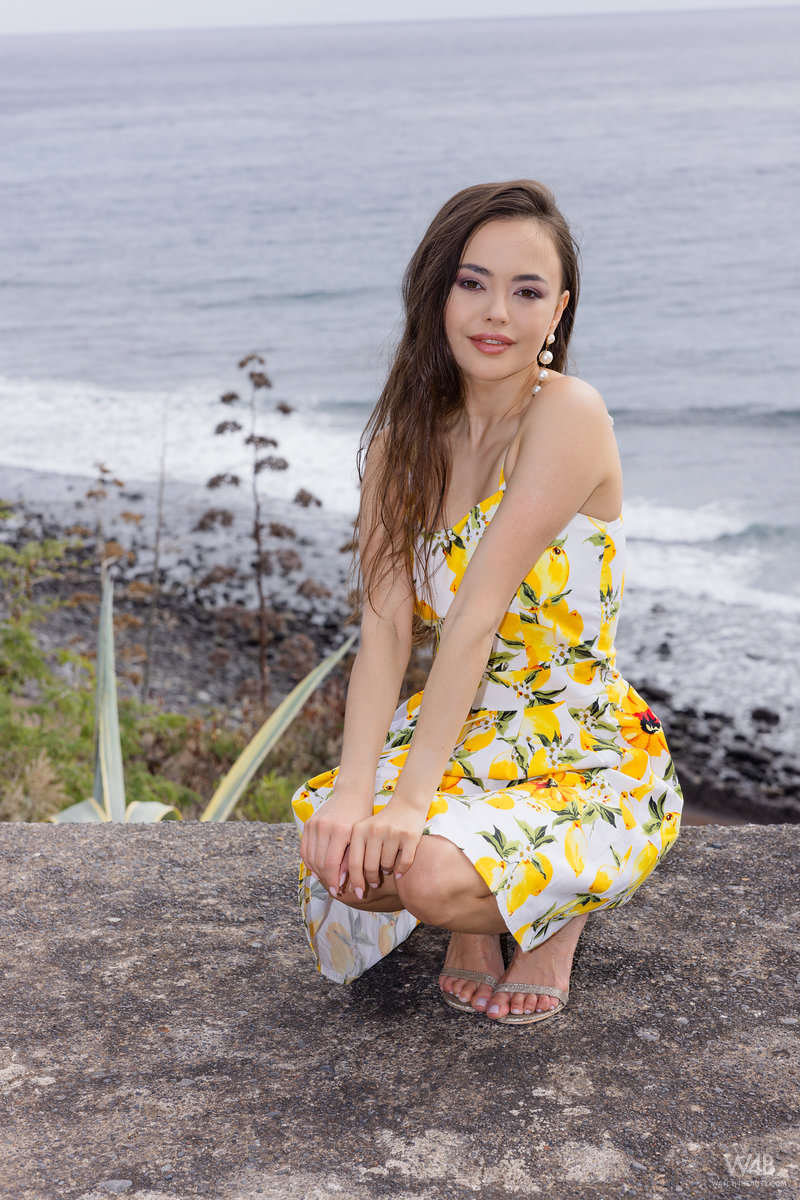 Li Moon: I Love Fresh Air