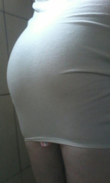 Natalie Teth taking a selfie and - ass