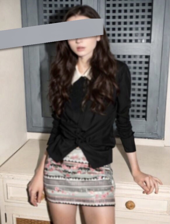 Slender brunette art model in New York City.