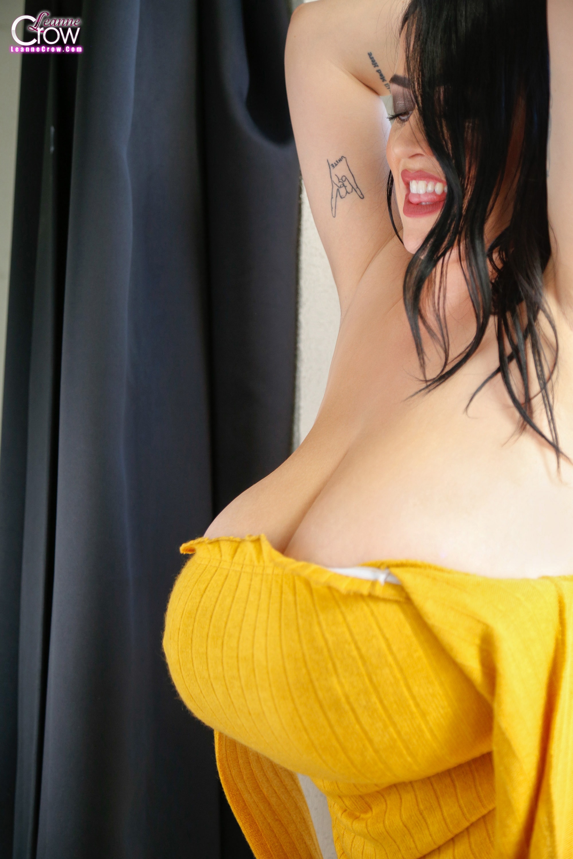 Leanne Crow - Mellow Yellow BTS Set 2