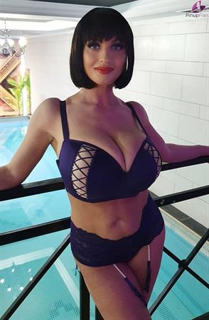 Lisa Bukawski Nude Pictures Lisa Bukawski - Vol 1 Set 1