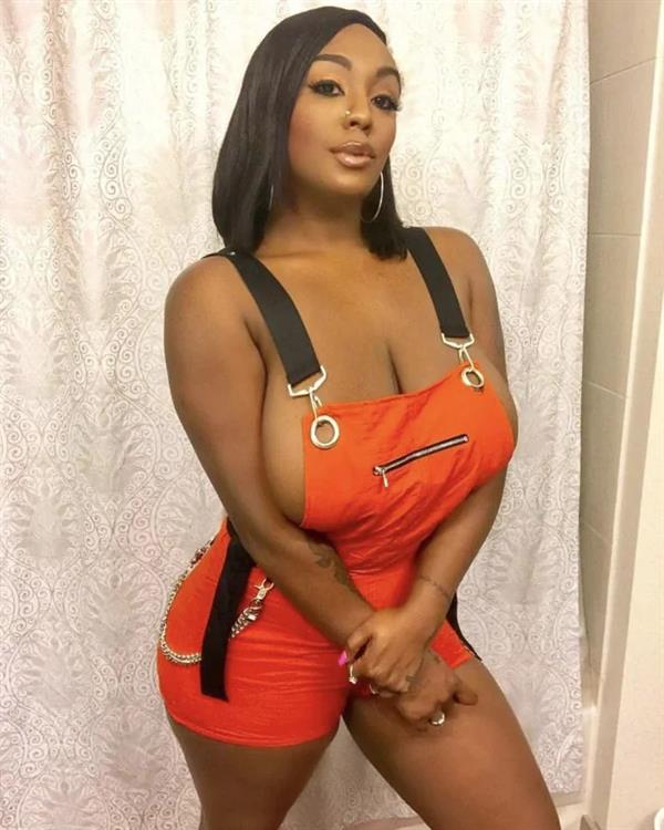 Layton Benton