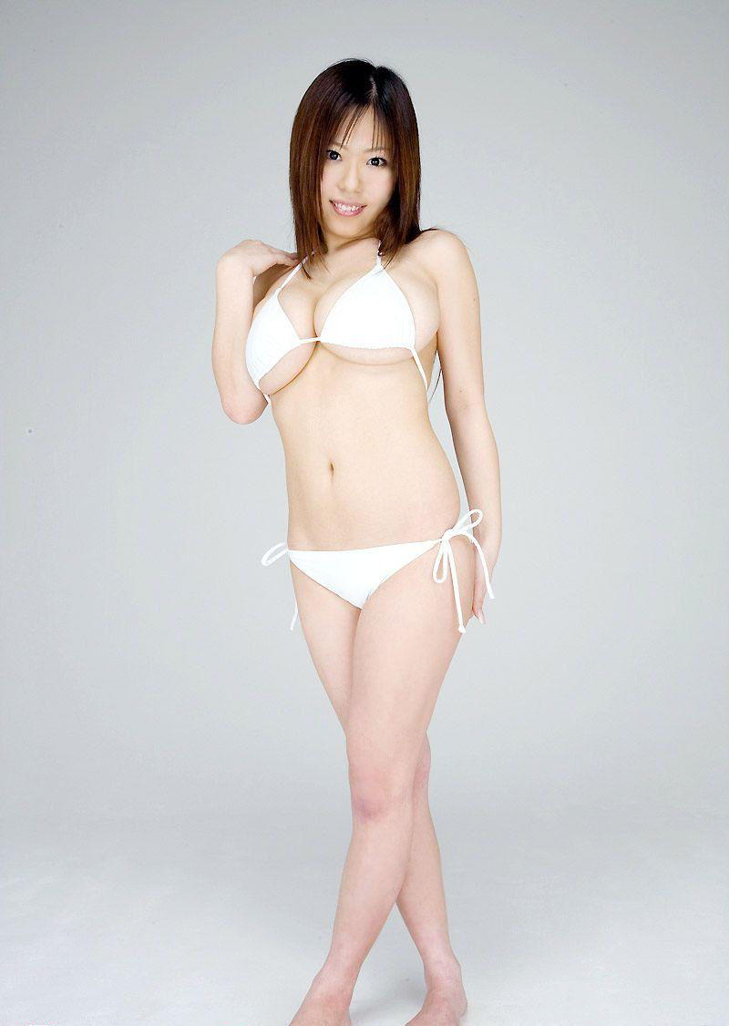 Miyabi Isshiki in a bikini