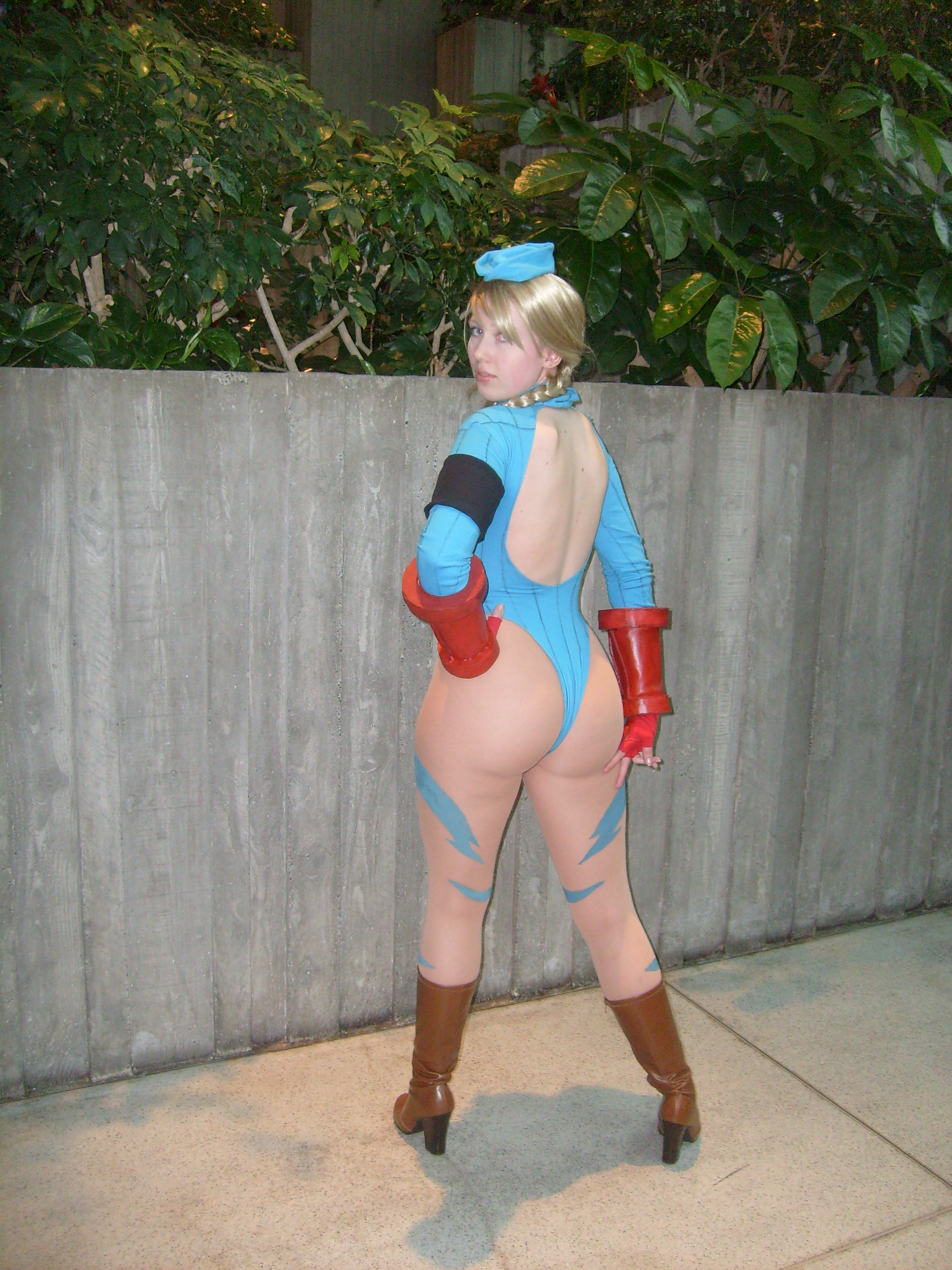 Cammy cosplayer