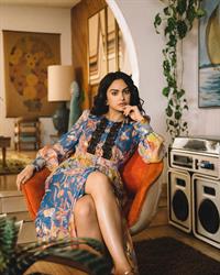 Camila Mendes