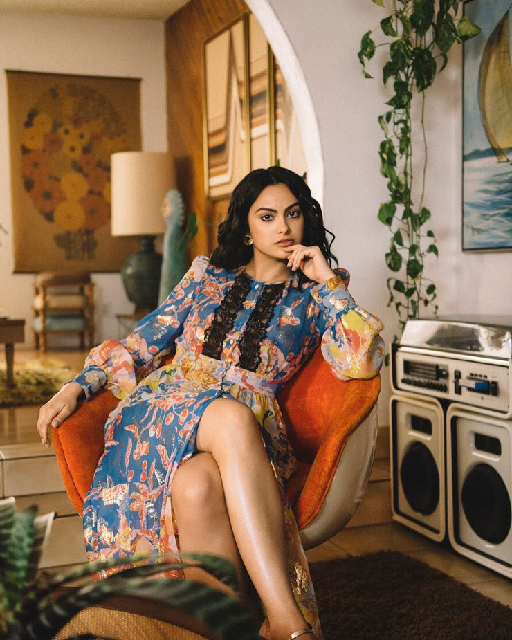 Camila Mendes
