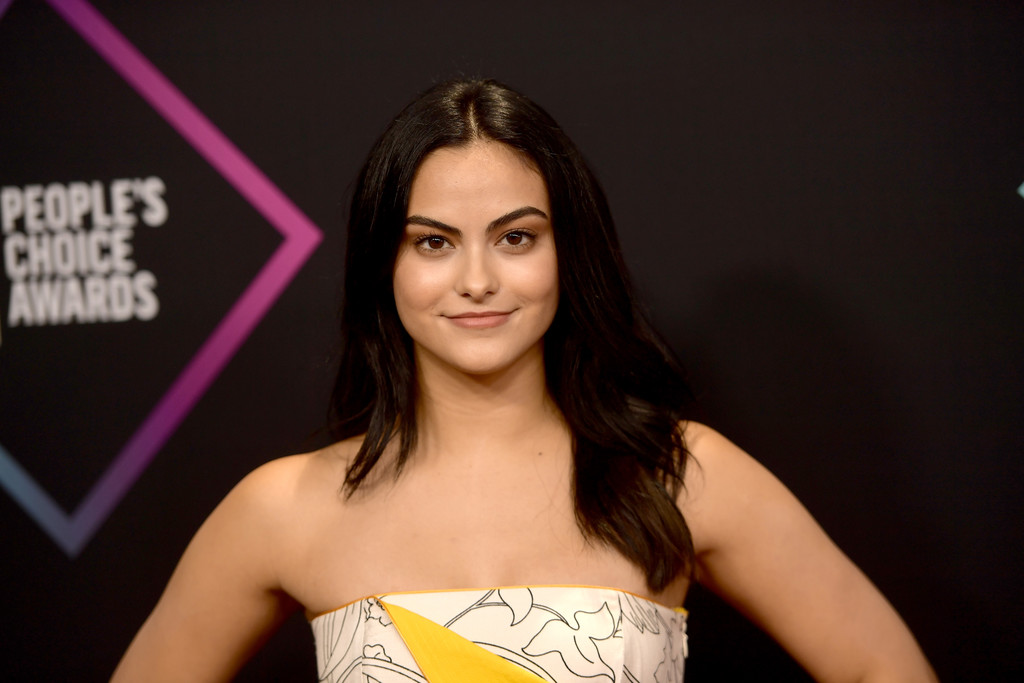 Camila Mendes