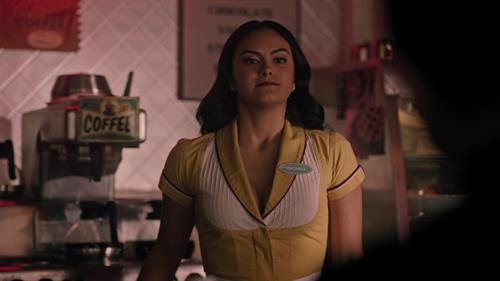 Camila Mendes