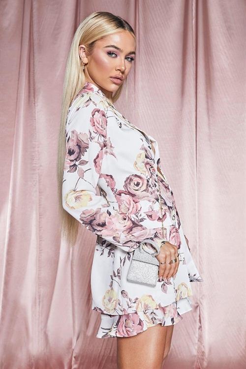 Delilah Belle Hamlin