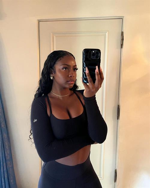 Justine Skye Pictures Justine Skye
