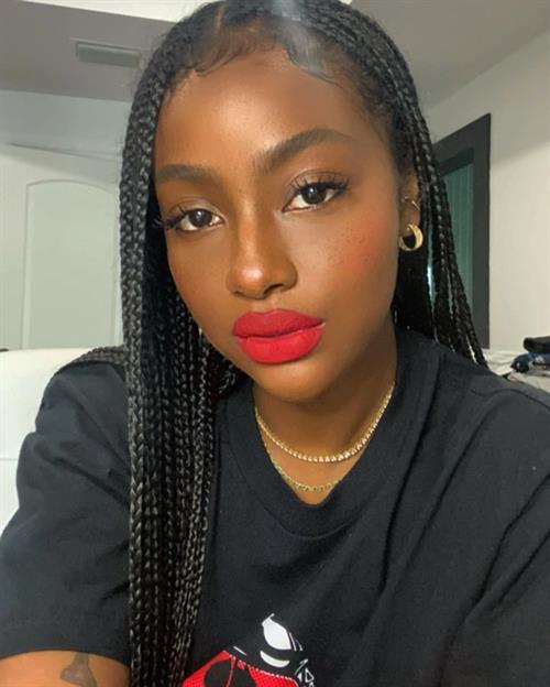 Justine Skye