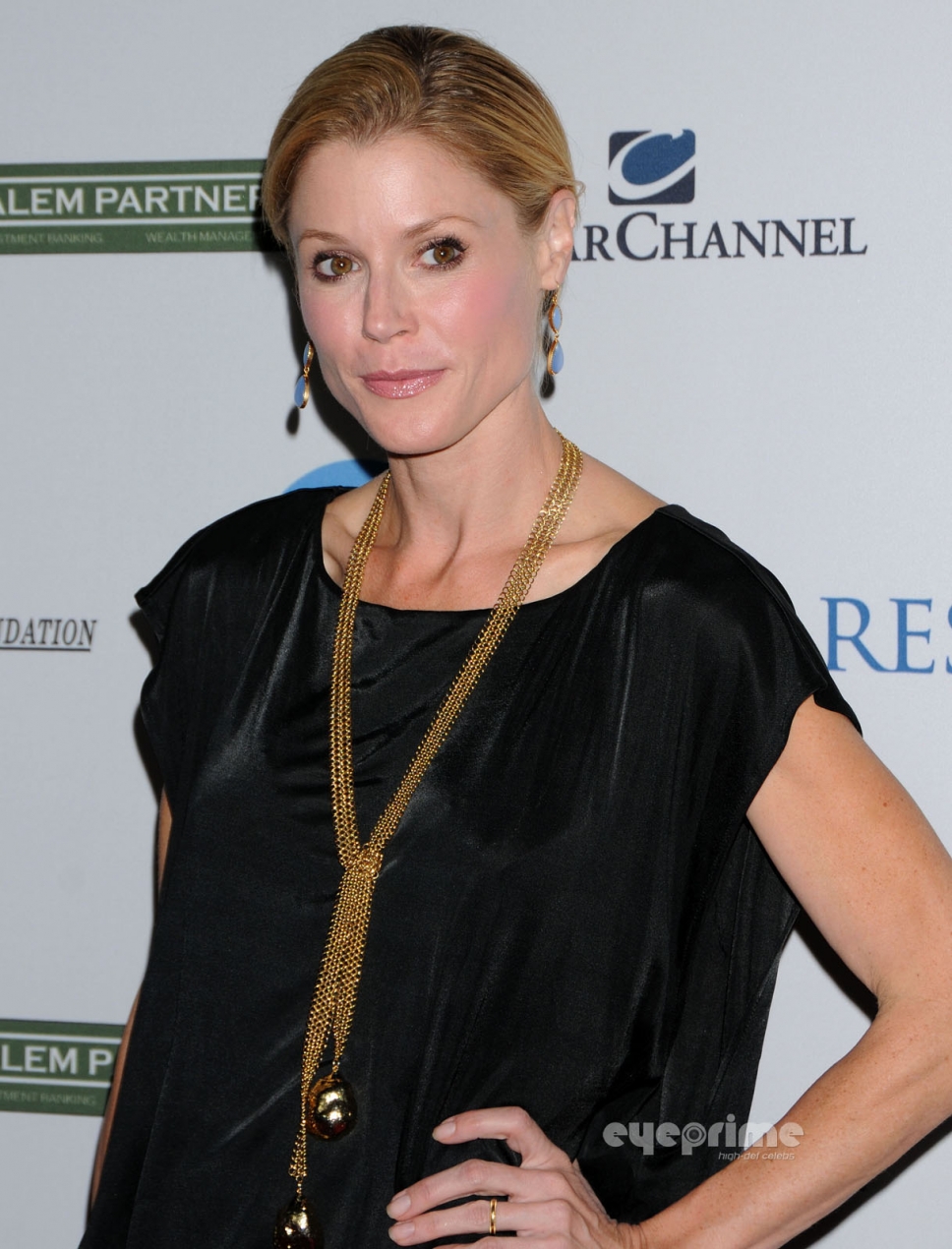 Julie Bowen
