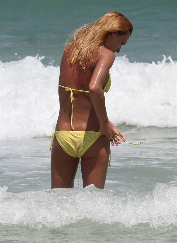 Aliona Vilani in a bikini - ass