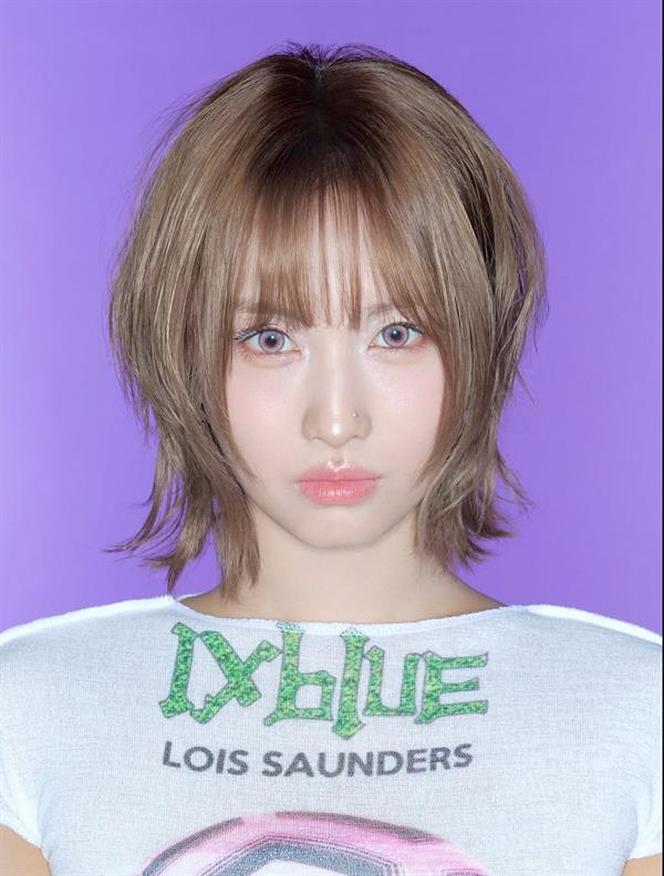 Momo (Hirai Momo)