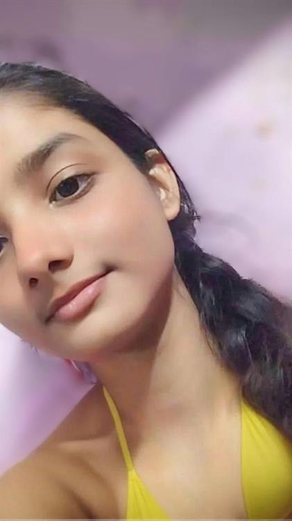 Muskan shaikh age 19