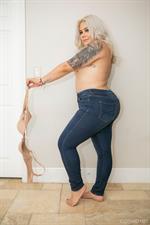 Blondie's Tight Jeans