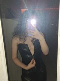 VgothV taking a selfie