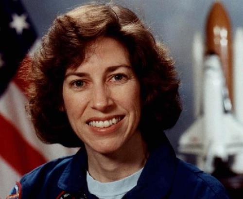 Ellen Ochoa