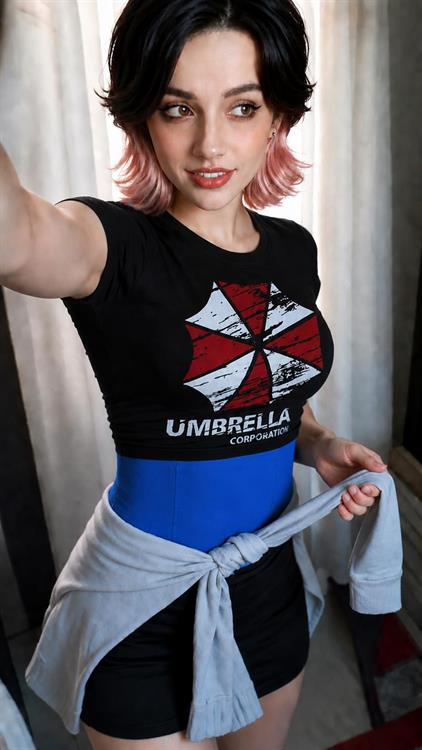 Jill Valentine cosplay