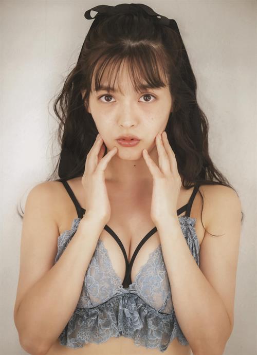Sumire Uesaka in lingerie