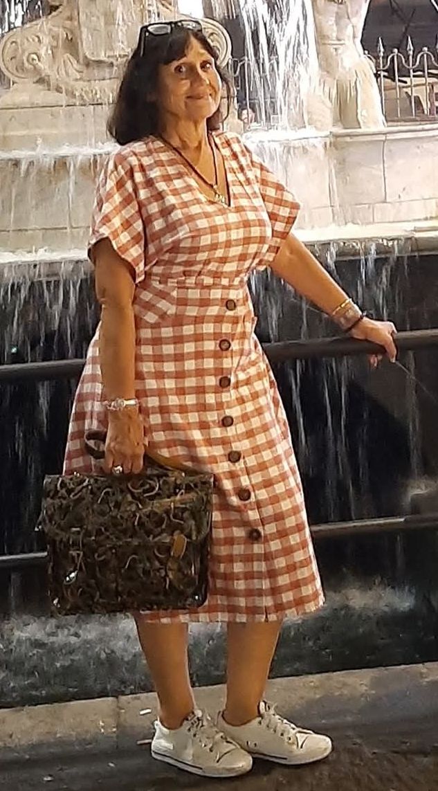 Adriana Montavergas