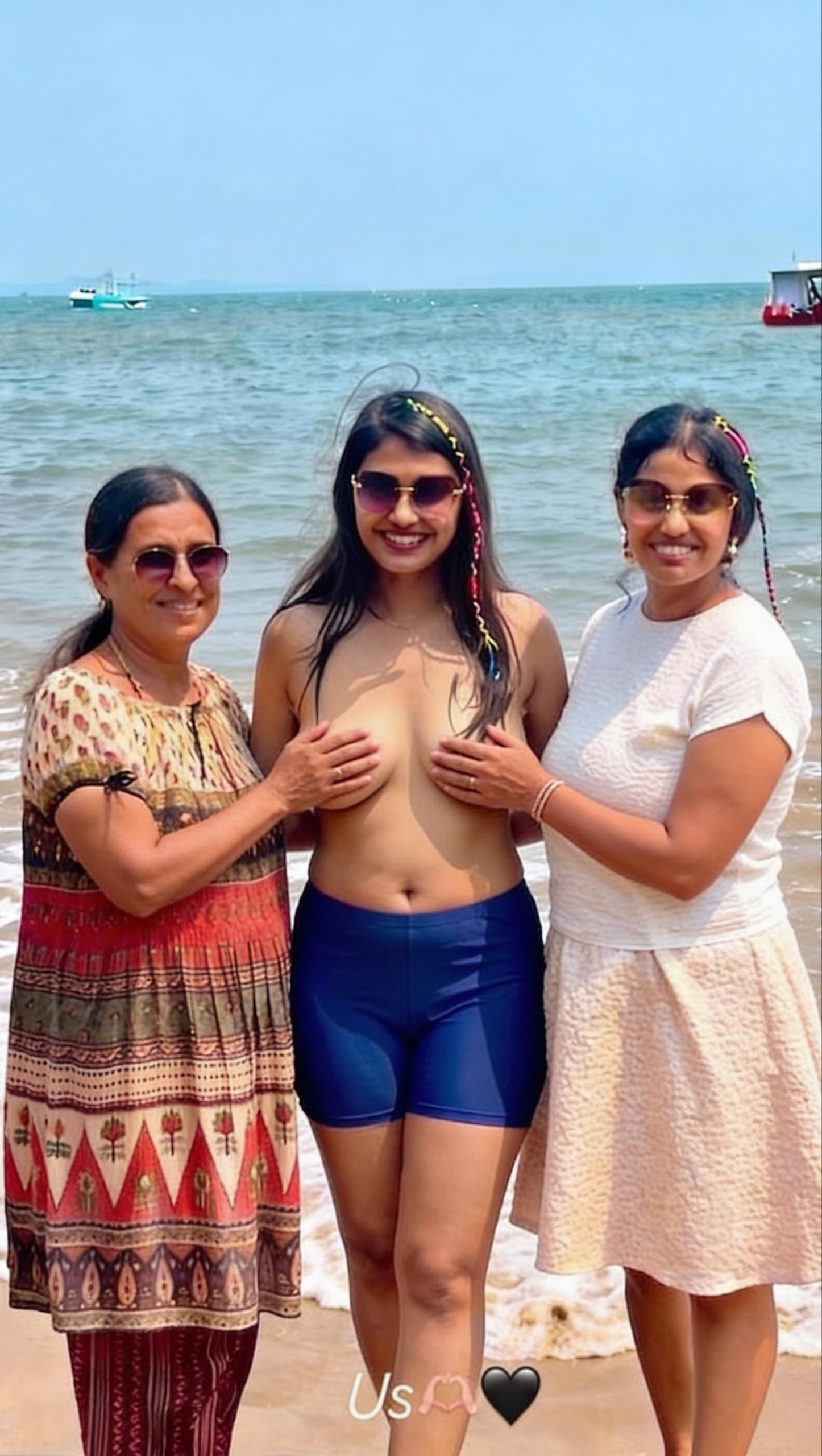 Dimple Nanditha, Nandu, Nanditha, Indian girl, Indian girl, Indian nude, Nude girl, girl, dimple Nanditha, flashing, bottomless, pussy, trimmed pussy, big boobs, indian hot, kannada, chubby, fat pussy, desi girl, model, indian model, desi mode, desi, public, indian public, desi boobs, desi pussy, photoshoot, nude pics, standing