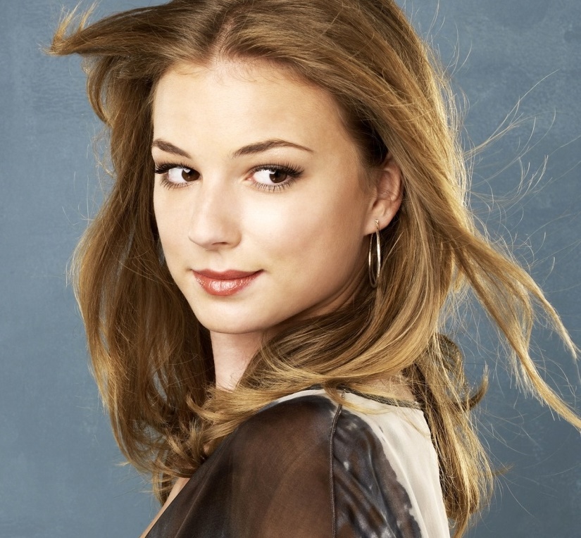Emily VanCamp