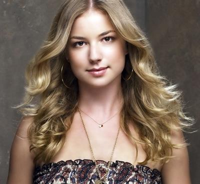 Emily VanCamp