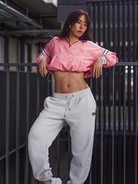Alita Pear