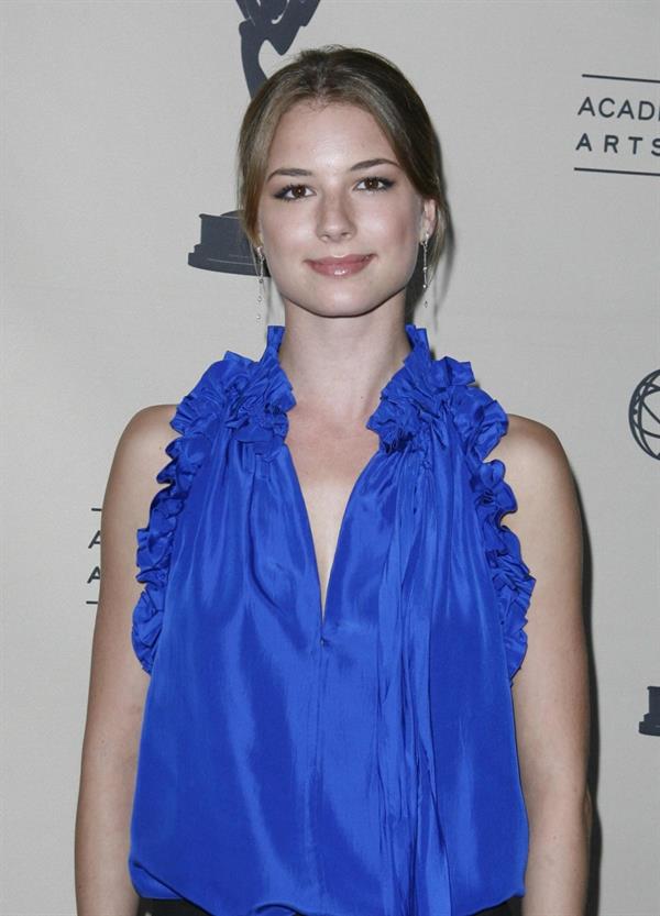 Emily VanCamp