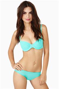 Emily Ratajkowski in lingerie