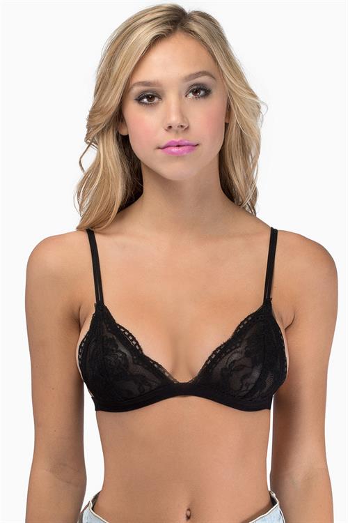 Alexis Ren in lingerie