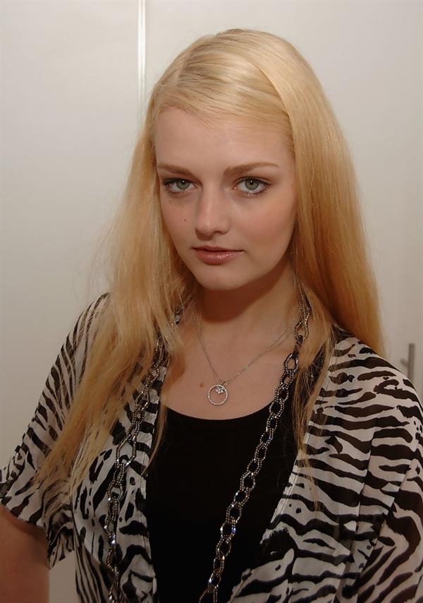 Lydia Hearst