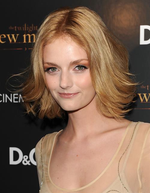 Lydia Hearst