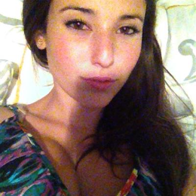 Angie Varona taking a selfie