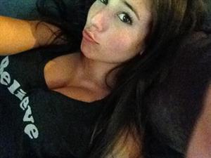 Angie Varona taking a selfie