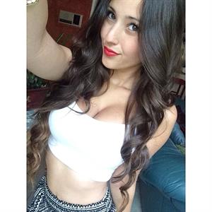 Angie Varona taking a selfie