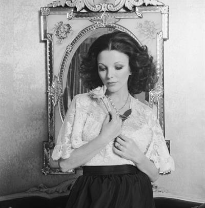 Joan Collins