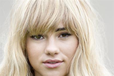 Suki Waterhouse