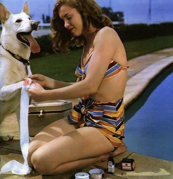 Marilyn Monroe in a bikini