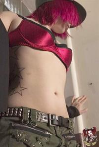 Zoe Quinn in lingerie